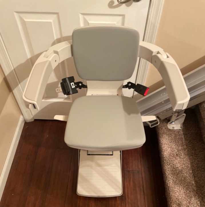 stairlift shelbyville Delaware installed by Lifeway Mobility